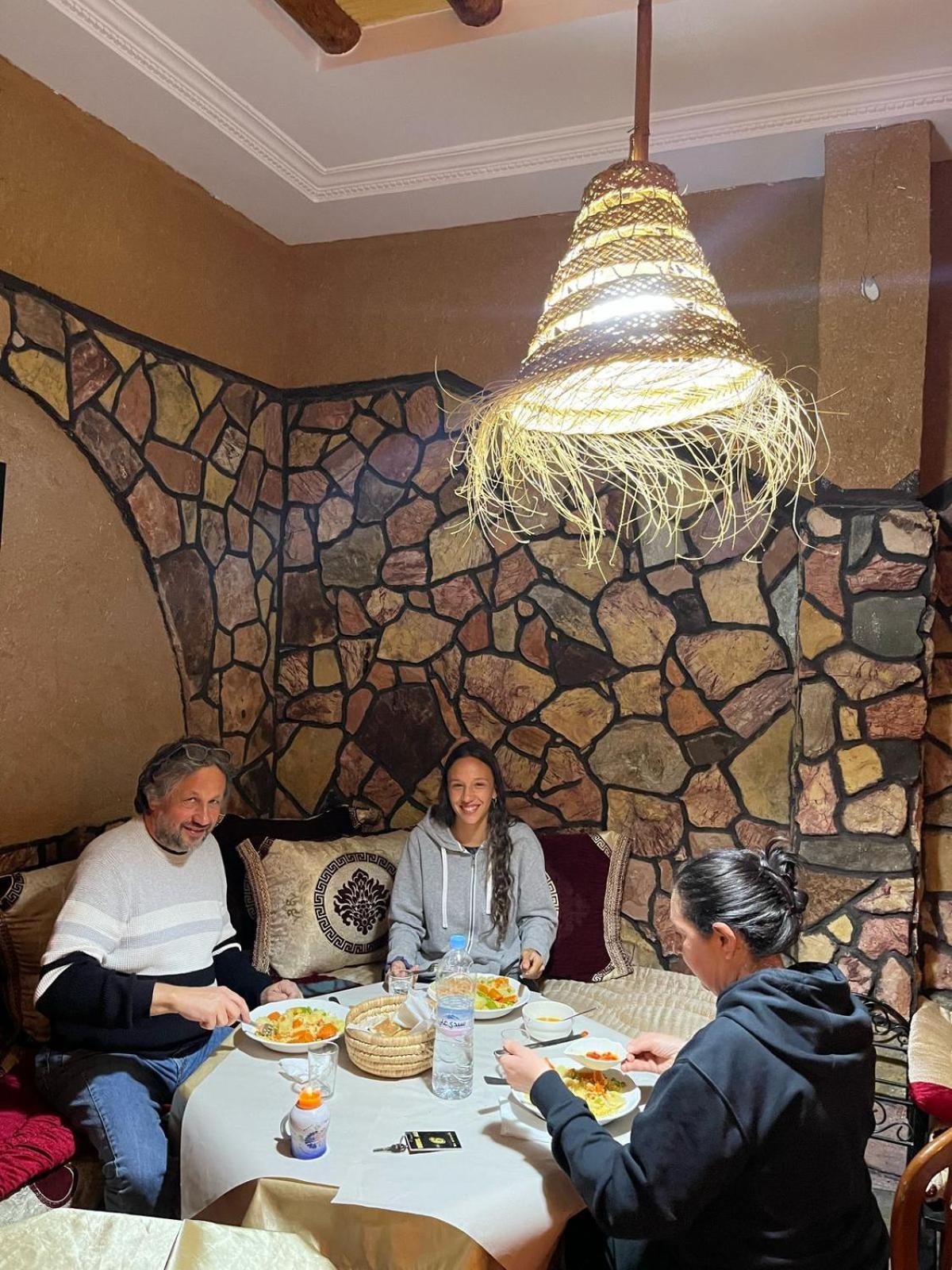 Hôtel Restaurant Ali Midelt Extérieur photo